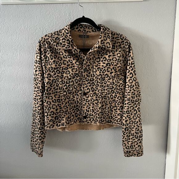 DL1961 Clyde Cropped Jean Jacket in Catwalk - Picture 2 of 8